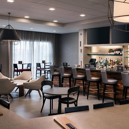 Hotel Courtyard By Marriott Pullman Extérieur photo